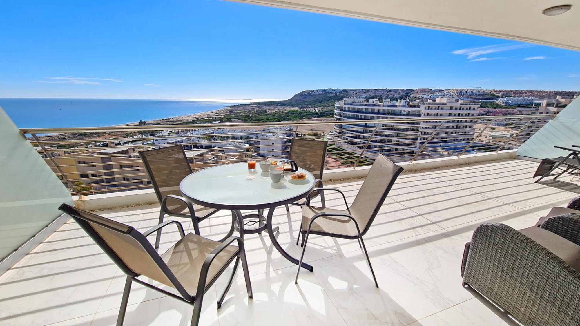 Infinity View Apartments By Nras Arenales del Sol Rom bilde